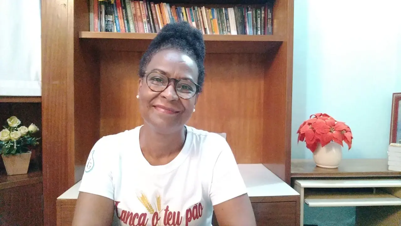 cantora-valquiria-gonzaga-post-crucificacao-jesus