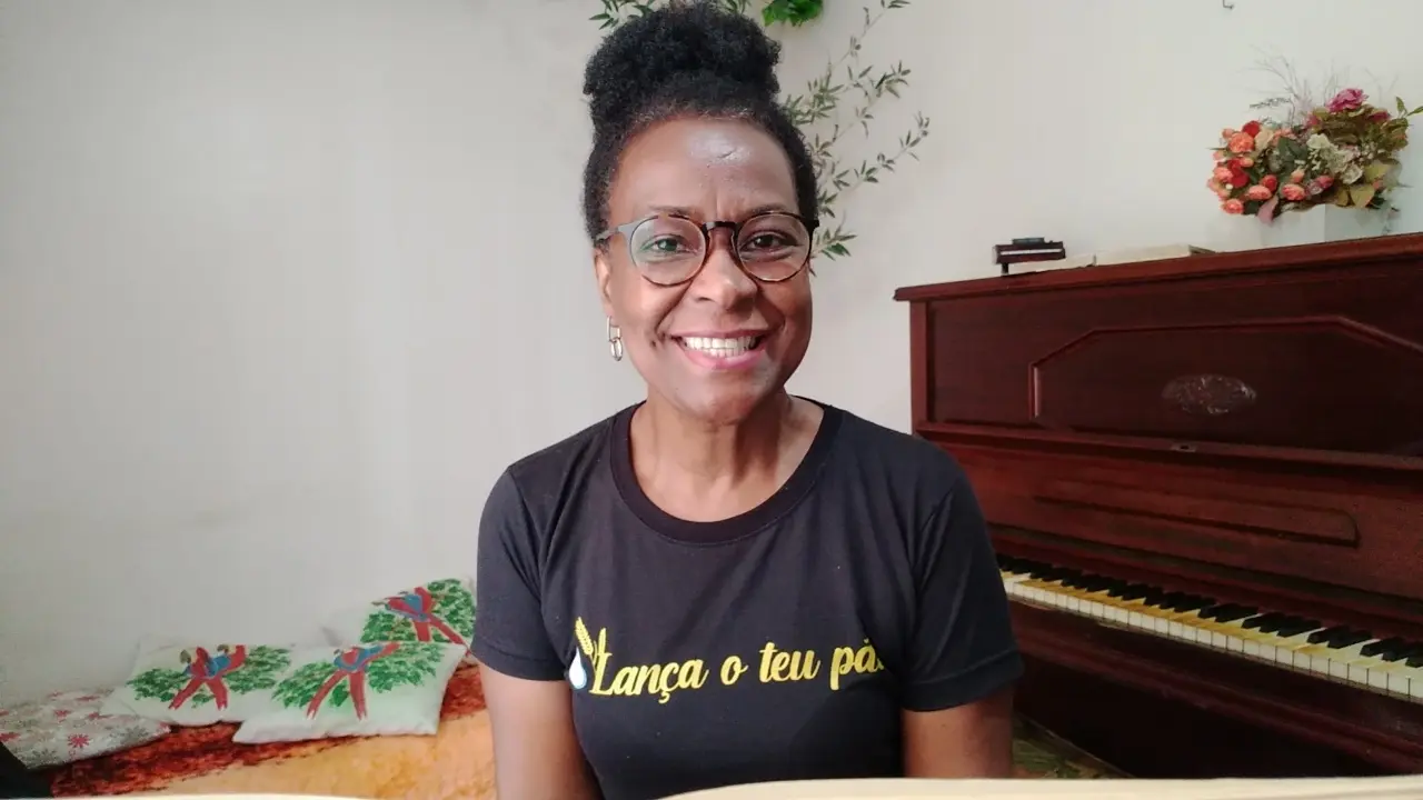 cantora-valquiria-gonzaga-post-mc-se-queres-forca